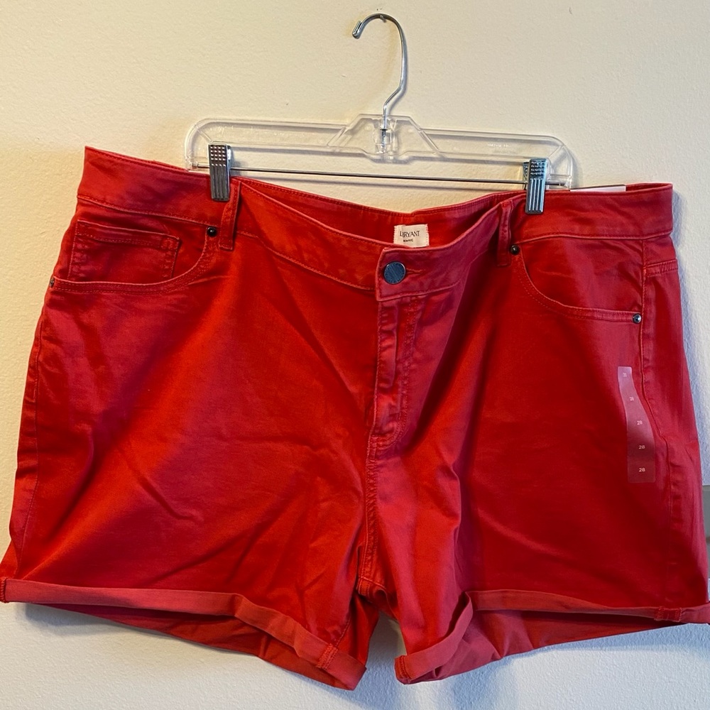 NWT Lane Bryant red shorts size 28